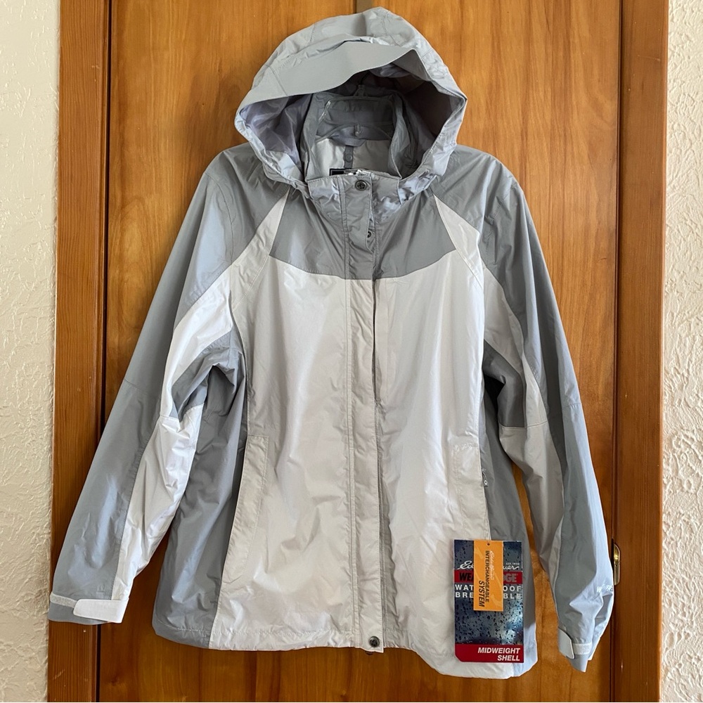 Eddie Bauer NWT WeatherEdge Jacket Mid Weight Shell White Gray Women’s XXL